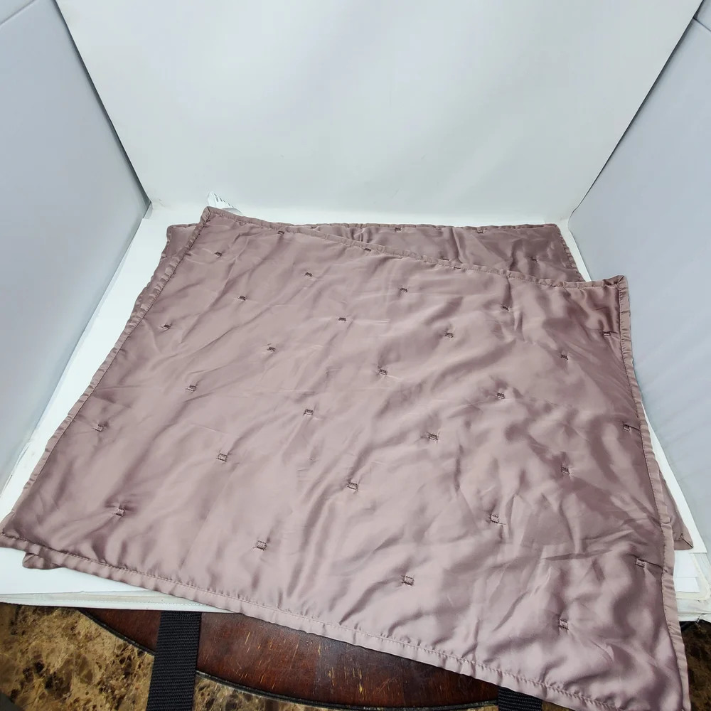 Martha Stewart Tufted Satin Standard Sham 20 x 26 Silky Mauve Set of 2 NEW